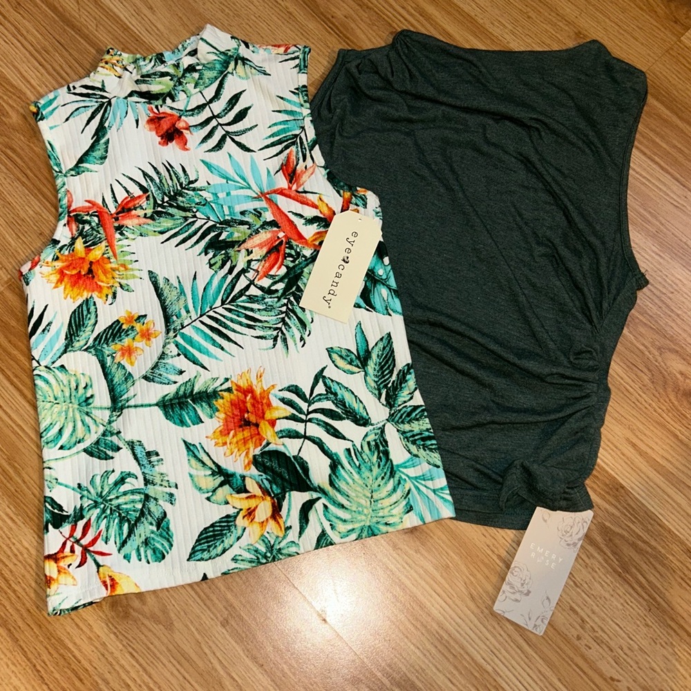 NWT Sleeveless Tank Top Bundle Tropical Floral Solid Green Sz Small Casual Wear